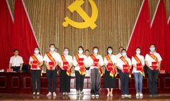 庆祝我公司荣获市住建局系统先进荣誉表彰